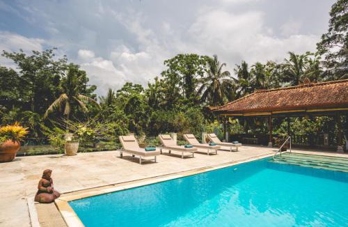 Suraberata Villa | 7 bedroom Villa Belanda Balian- 11 bedrooms available with villa next door
