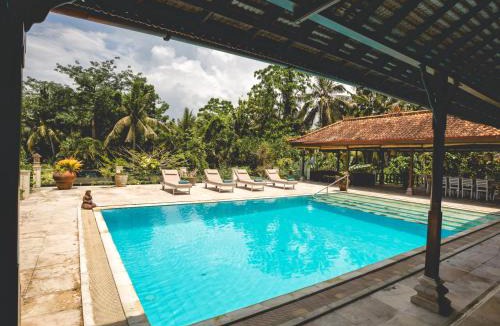 Suraberata Villa | 7 bedroom Villa Belanda Balian- 11 bedrooms available with villa next door