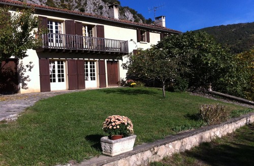 Foix Villa | 7 Bedroom Villa in Foix