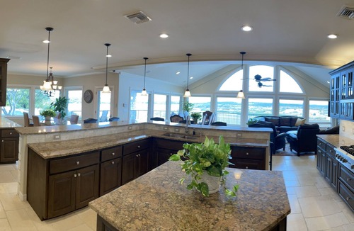 Spicewood House | 7 Beds 6 Bath + 1/2 Bath LUXURY LAKE HOUSE ESTATE