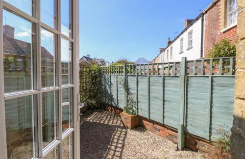 Felpham House | 7 Coastguard Cottages