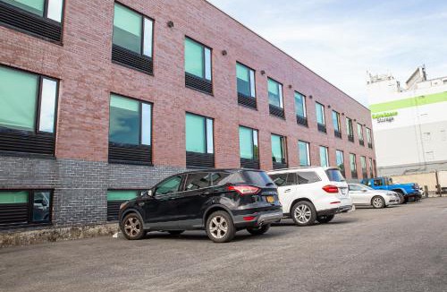 Castle Hill Hotel | 7 Days Hotel