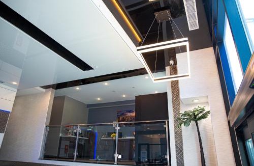 Castle Hill Hotel | 7 Days Hotel