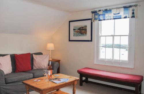 Salcombe House | 7 Glenthorne House