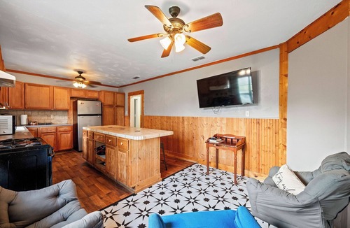 Hico House | 7 Hico Glamping Petting Zoo Campfire Fossil Rim