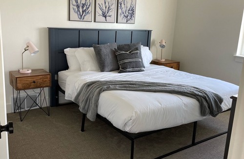 Cherimoya Hill Cabin | 7 King Beds! Private Hot Tub, Pickleball Court, SUP’s, Ping Pong and Air Hockey