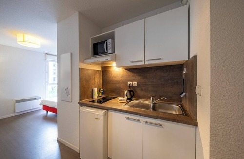 Toulouse South-East Apartment | 7 - L'Envol - Gare - Wifi