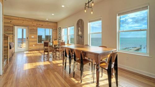 Flour Bluff House | 7 Laguna Village Homes by AvantStay