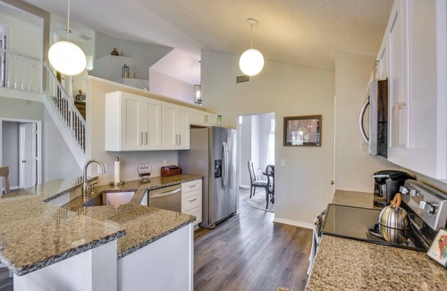 Port Orange House | 7 Mi to Beach: Pet-Friendly Home in Port Orange!