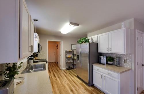 Milton House | 7 Mi to Broadkill Beach Getaway with Deck and Yard