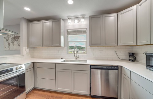 Tulsa Apartment | 7 Mi to Dtwn: Authentic Haunted Apt in Tulsa!