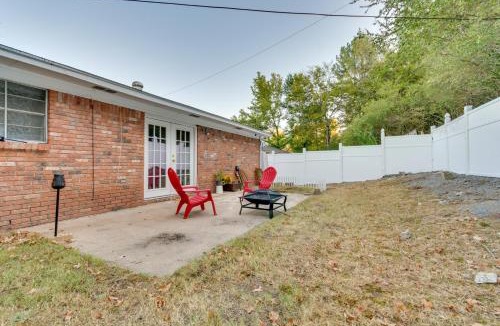 Reservoir House | 7 Mi to Dtwn: Little Rock Home Near Interstate