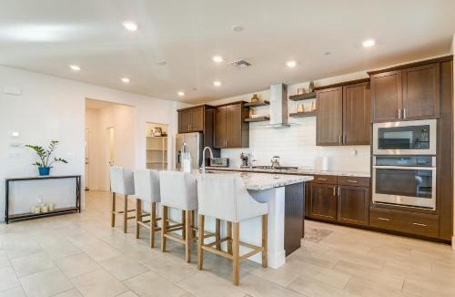 North Natomas House | 7 Mi to Dtwn Sacramento: Peaceful Gem w/Patio!