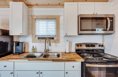 Perry Cabin | 7 Mi to Keaton Beach: Peaceful Perry Gem!