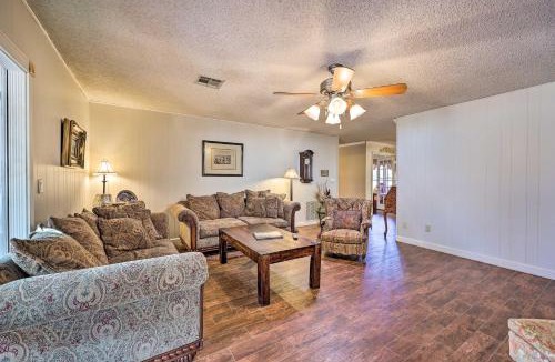Rogers Villa | 7 Mi to Lake: Expansive Rogers Villa w/Pond!