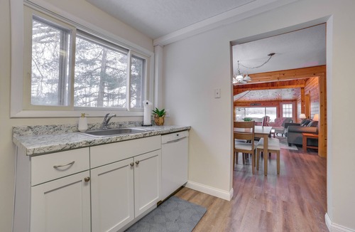Petoskey Cottage | 7 Mi to Nubs Nob: Lakefront Abode w/Fire Pit!