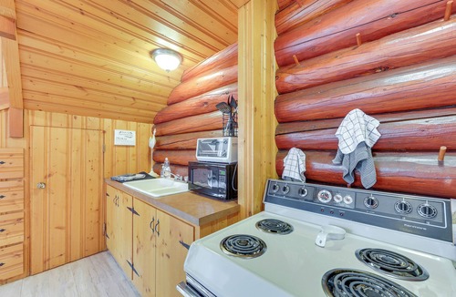 Lander House | 7 Mi to Sinks Canyon: 'Creekside Place' in Lander