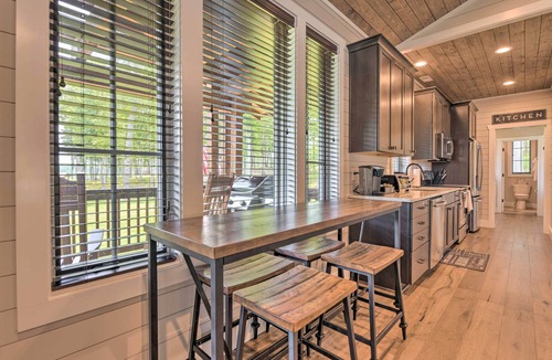 Glenville Cottage | 7 Mi to Ski Sapphire Valley: Cottage w/Fire Pit