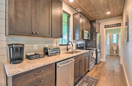Glenville Cottage | 7 Mi to Ski Sapphire Valley: Cottage w/Fire Pit