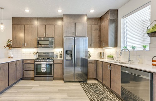 St. George Apartment | 7 Mi to Snow Canyon: Townhome w/Arcade Games!