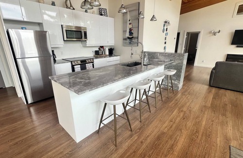 Kenora Cabin | 7 min to town! Book now!