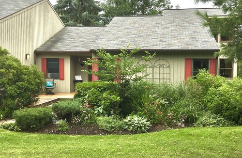 Ithaca House | 7 Minutes Away from Everything!