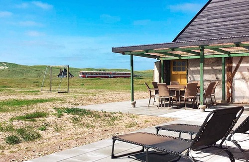 Vrist Strand House | 7 person holiday home in Harboøre