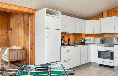 Remmer Strand House | 7 person holiday home in Struer