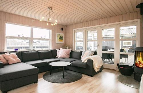 Blokhus House | 7 person holiday home in Blokhus