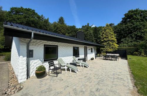 Lyngsbæk Strand House | 7 person holiday home in Ebeltoft-By Traum