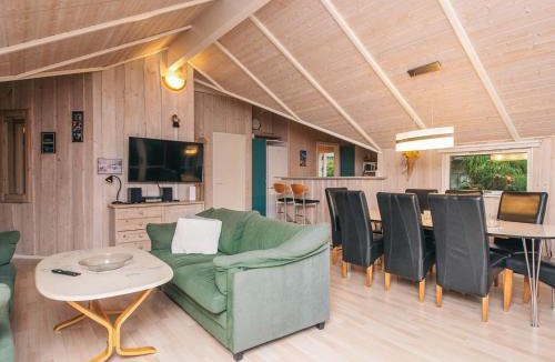 Egsmark Strand House | 7 person holiday home in Ebeltoft