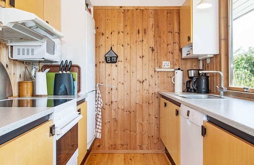 Knebel House | 7 person holiday home in Knebel
