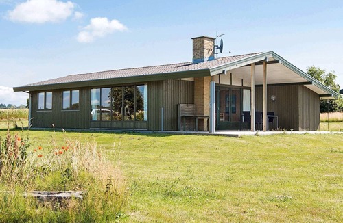 Knebel House | 7 person holiday home in Knebel