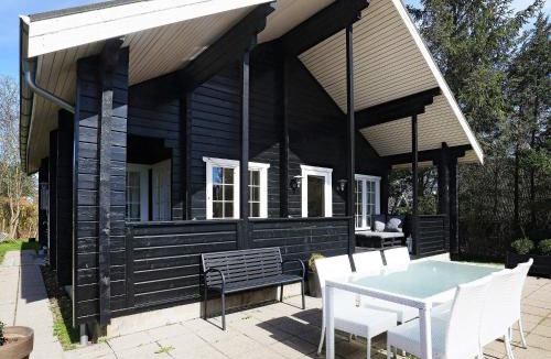 Trend House | 7 person holiday home in Løgstør-By Traum