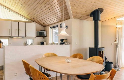 Kramnitse House | 7 person holiday home in Rødby-By Traum