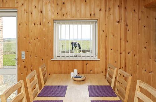 Remmer Strand House | 7 person holiday home in Struer