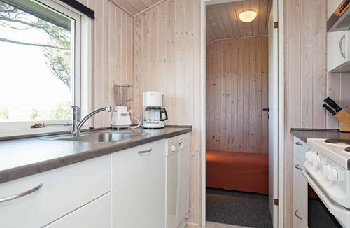 Remmer Strand House | 7 person holiday home in Struer