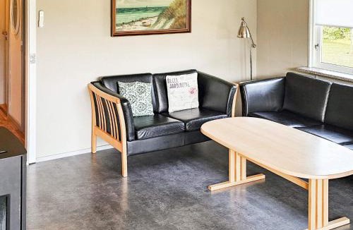 Hou House | 7 person holiday home in Hals