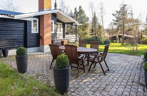 Hoeve Strand House | 7 person holiday home in Vig
