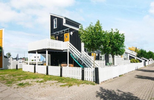 Øer Strand House | 7 person holiday home on a holiday park in Ebeltoft