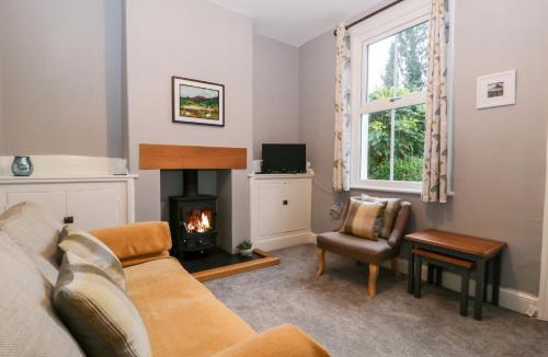 Newby Bridge House | 7 Railway Cottages