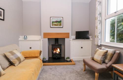 Newby Bridge House | 7 Railway Cottages