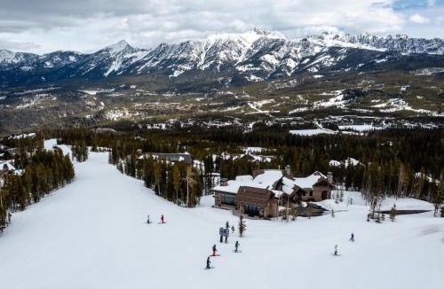 Big Sky House | 7 Renegade Rd home