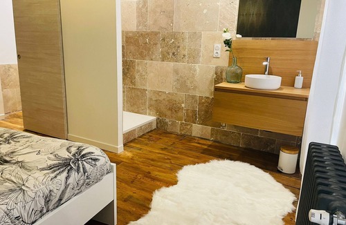 Jarnac House | 7 Rue Cherche Midi