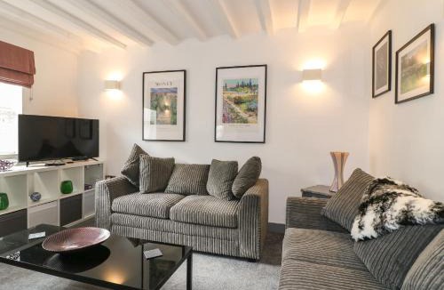 West Hallam House | 7 The Village