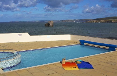 Burgh Island House | 7 Thurlestone Rock