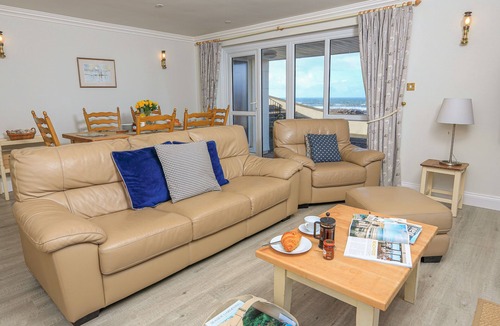 Burgh Island House | 7 Thurlestone Rock