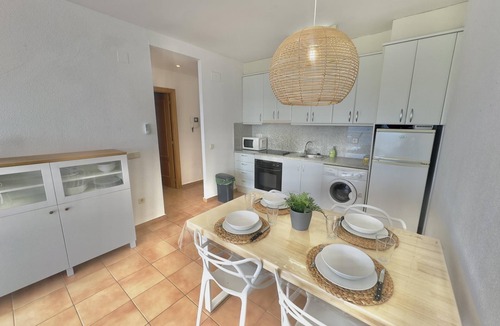 Almadraba-Canyelles Apartment | 7. Wonderful sea views with community pool