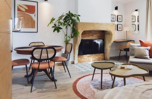 Chatel-Saint-Germain Apartment | 70 Cour La Fontaine