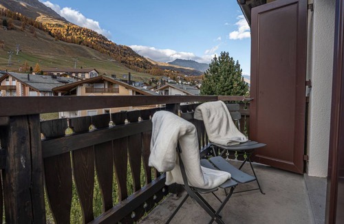 Celerina-Schlarigna Apartment | 70 m² Apartment ∙ 3 bedrooms ∙ 6 guests